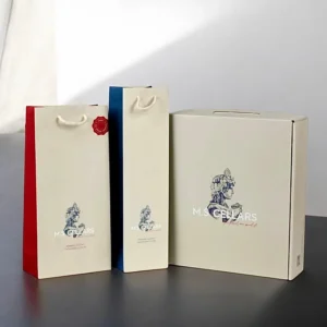 şarap kutusu ve şarap poşeti